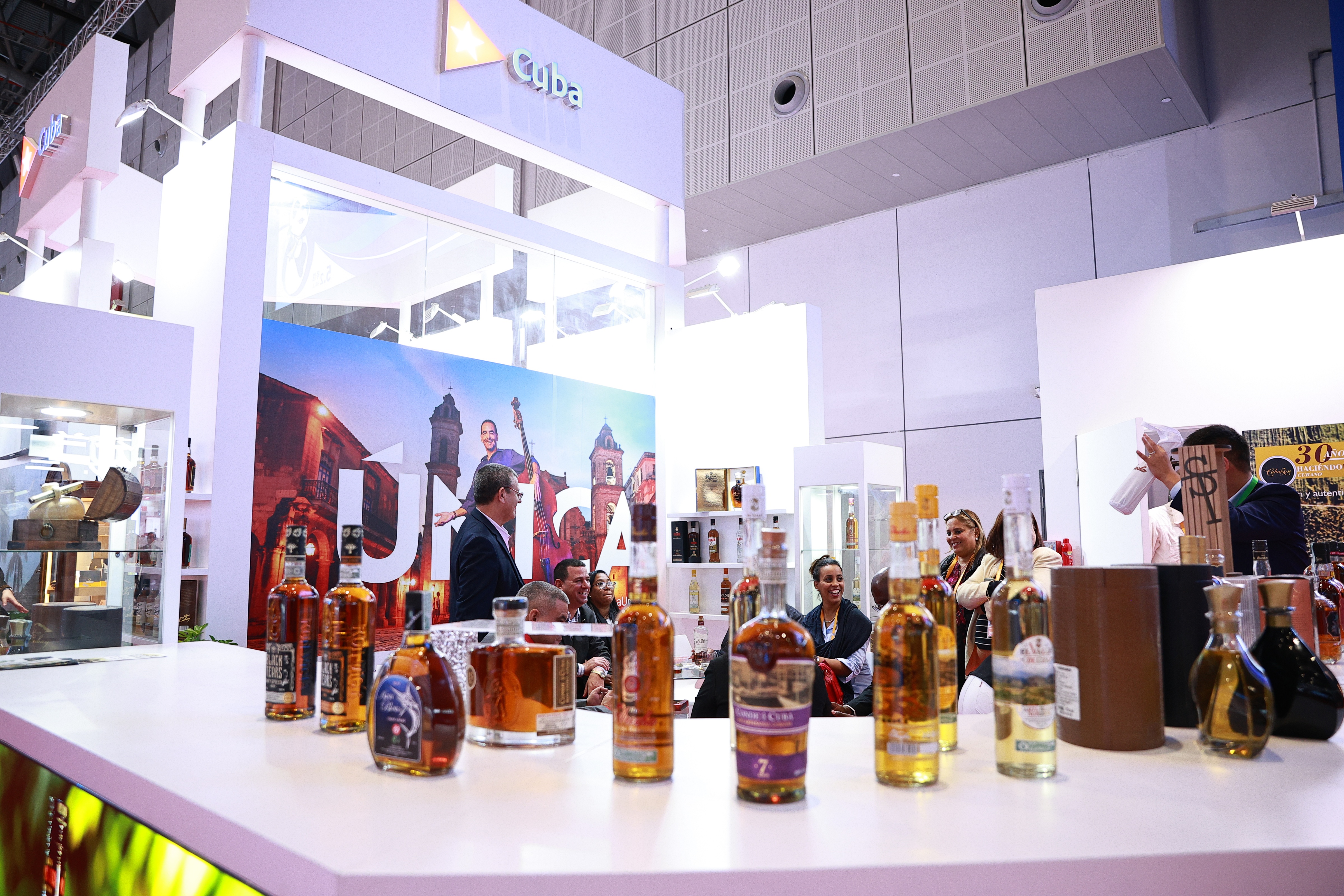 第七屆進(jìn)博會食品及農(nóng)產(chǎn)品展區(qū)規(guī)模及展臺設(shè)計(jì)搭建要點(diǎn)