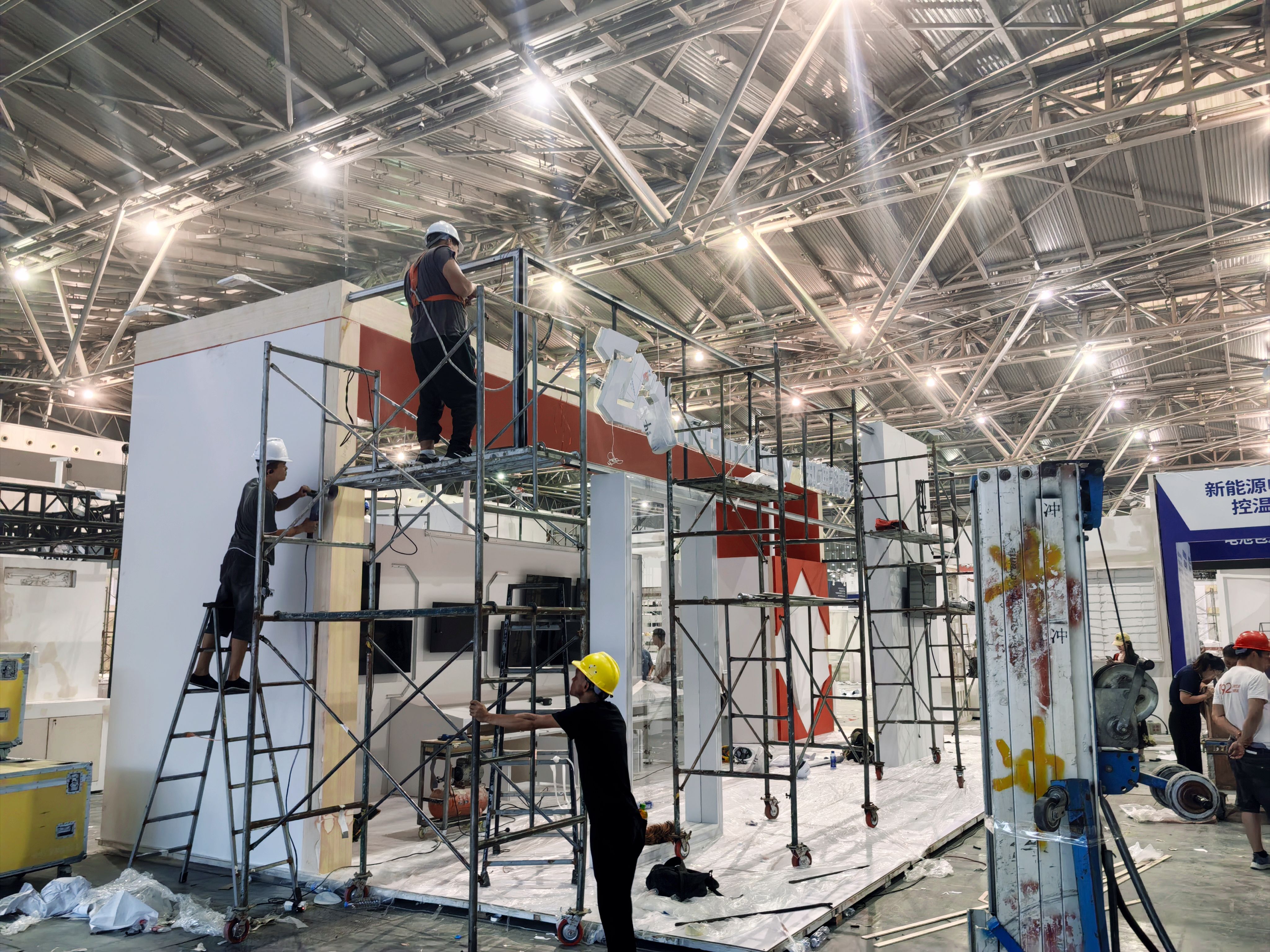 展臺設(shè)計搭建的面積與分區(qū):規(guī)則與要點